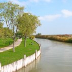 Kanal durch den Schilfgürtel bei Mörbisch