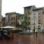 San Gimignano bei Regen