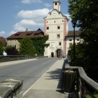 Brücke und Turm wie im Film